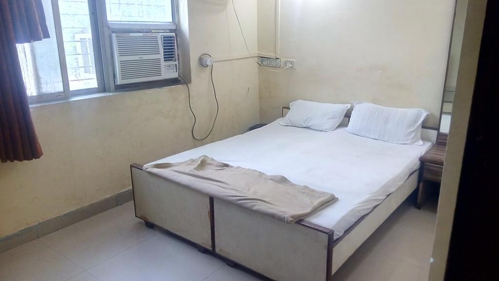 Hotel Shiva Panvel Chambre photo