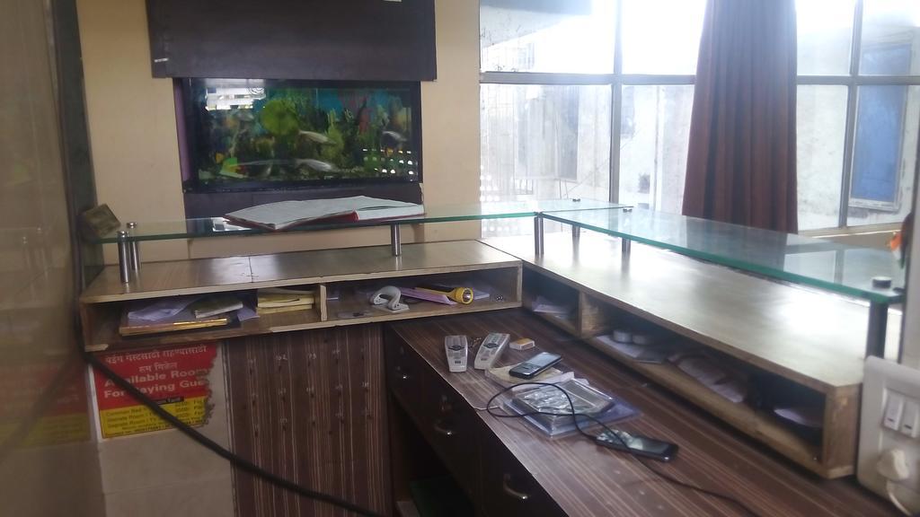 Hotel Shiva Panvel Extérieur photo